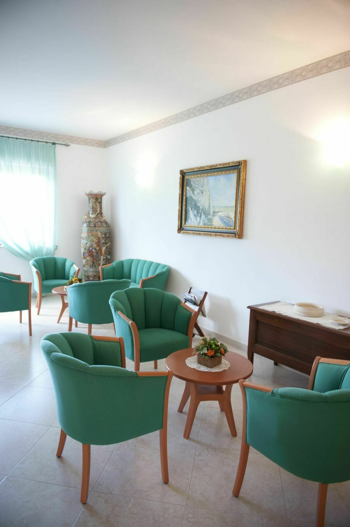 Oasiclub Hotel - Appartamenti 维耶斯泰 外观 照片