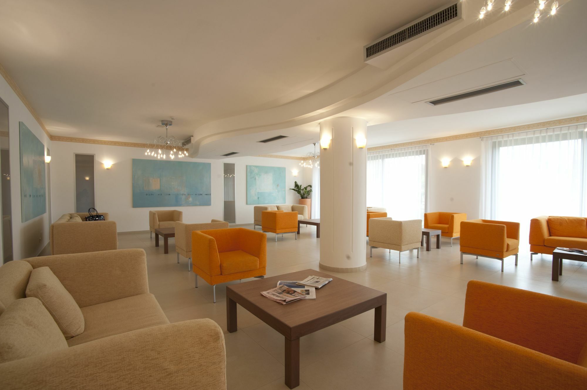 Oasiclub Hotel - Appartamenti 维耶斯泰 外观 照片